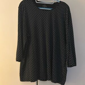 Women’s long-sleeve top